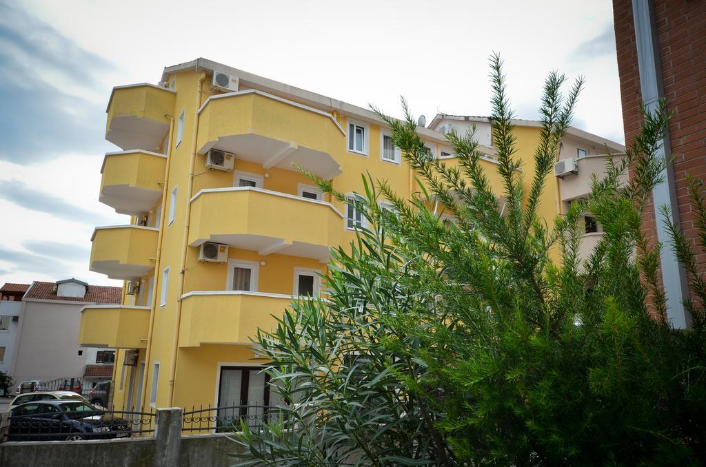 Apartmani Alexandra Budva Exteriér fotografie